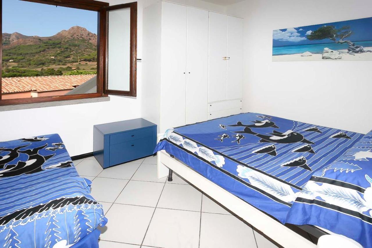 Appartamenti Residence Il Porto 13 E 16 阿祖罗港 外观 照片